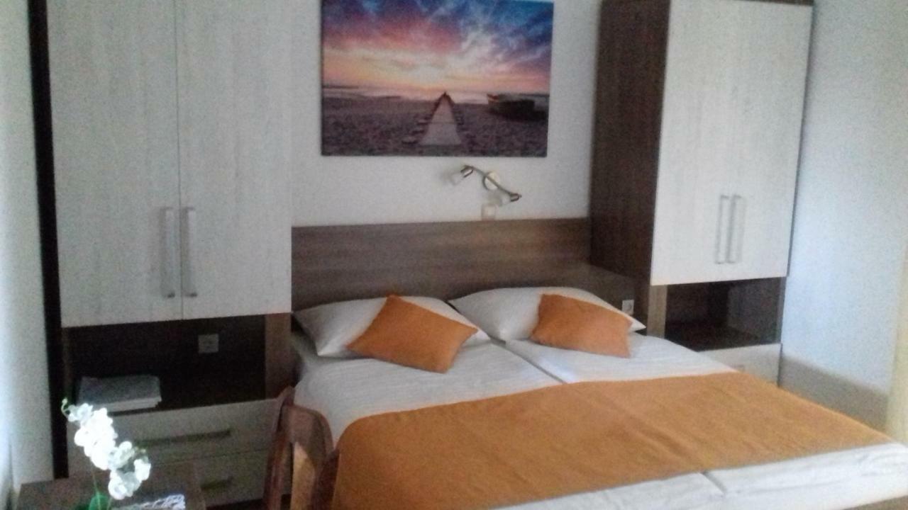Apartman Branka Rab Town Extérieur photo